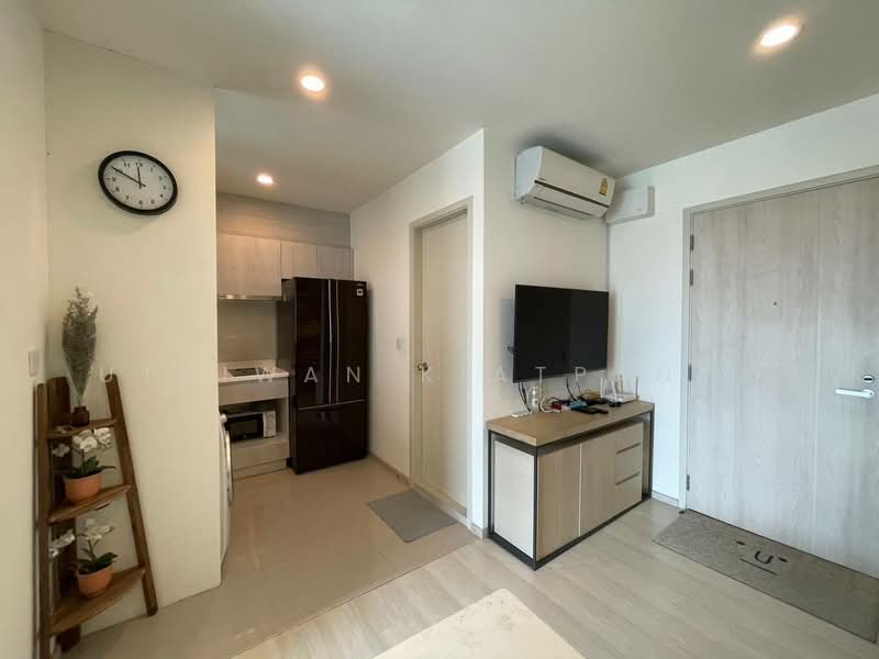 Life Asoke, Bangkok, Asoke-Dindang Road, Bang Kapi, Huai Khwang, Bangkok, 1 Bedroom, 35 sqm, Condo For Sale, by Utaiwan Kiatpanya, 500206088 - DDproperty.com