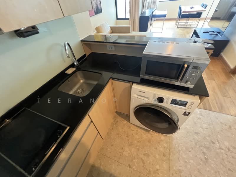 Sathorn Gardens, Bangkok, 39 South Sathorn Road, Thung Maha Mek, Sathon, Bangkok, 1 Bedroom, 63 sqm, Condo For Sale, by Teeranop Inchan, 500206096 - DDproperty.com