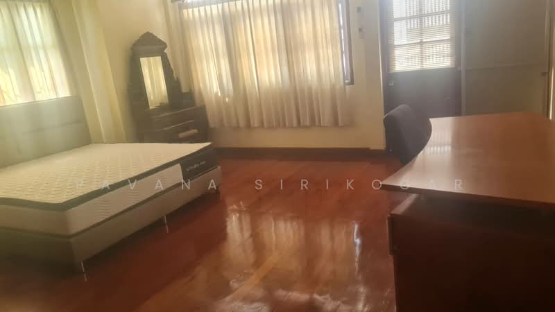 3-BR House, Bangkok, Chan Kasem, Chatuchak, Bangkok, 3 Bedrooms, 200 sqm, Single Detached House For Rent, by Pavana Sirikogar, 500206114 - DDproperty.com