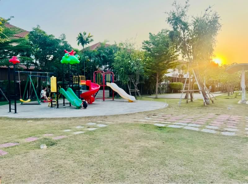 ไอลีฟ ทาวน์ ประชาอุทิศ 90, Samut Prakan, Ban Khlong Suan, Phra Samut Jadee, Samut Prakan, 4 Bedrooms, 100 sqm, Townhouse For Sale, by The Best Property บูม, 500206159 - DDproperty.com