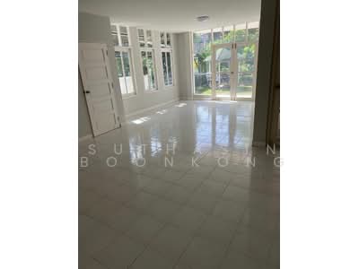 ขาย - บ้าน 3-ห้องนอน, กรุงเทพ