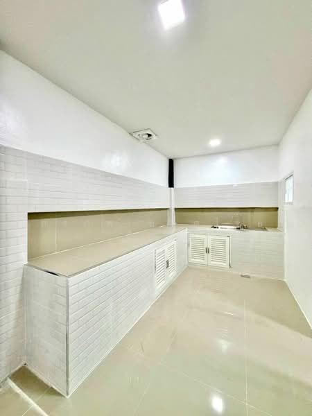 หมู่บ้านกิตติยารักษ์, นนทบุรี, ท่าทราย, เมืองนนทบุรี, นนทบุรี, 72 ตร.ม., ทาวน์เฮ้าส์ ขาย, โดย สรภพ ยอดไชย (สีฝุ่น), 500206185 - DDproperty.com