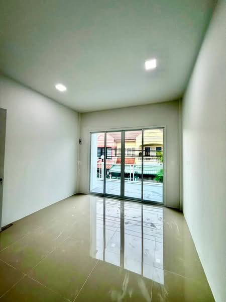 หมู่บ้านกิตติยารักษ์, Nonthaburi, Tha-Sai, Muang Nonthaburi, Nonthaburi, 3 Bedrooms, 72 sqm, Townhouse For Sale, by สรภพ ยอดไชย (สีฝุ่น), 500206185 - DDproperty.com