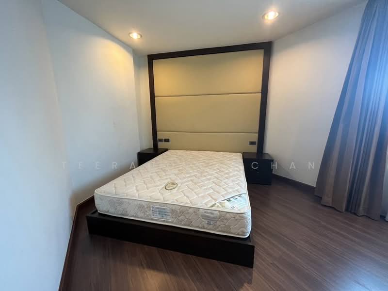 Sathorn Gardens, Bangkok, 39 South Sathorn Road, Thung Maha Mek, Sathon, Bangkok, 2 Bedrooms, 94 sqm, Condo For Sale, by Teeranop Inchan, 500206187 - DDproperty.com