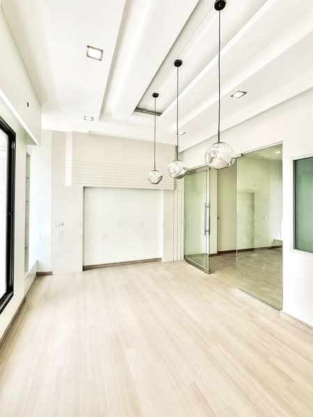 Baan Klang Muang Rama 9 - Ladprao, Bangkok, Soi Ladprao 88, Wang Thonglang, Wang Thonglang, Bangkok, 4 Bedrooms, 260 sqm, Townhouse For Sale, by AREA66 Real Estate Co.,Ltd, 500206193 - DDproperty.com