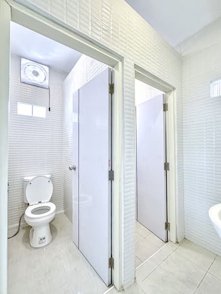 Baan Klang Muang Rama 9 - Ladprao, Bangkok, Soi Ladprao 88, Wang Thonglang, Wang Thonglang, Bangkok, 4 Bedrooms, 260 sqm, Townhouse For Sale, by AREA66 Real Estate Co.,Ltd, 500206193 - DDproperty.com