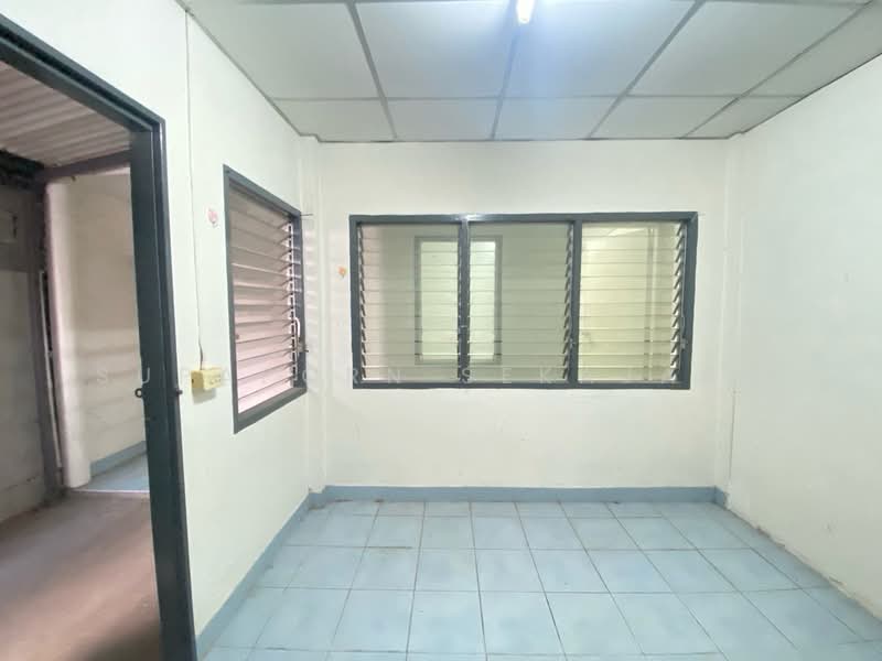 Baan Bua Thong Keha, Nonthaburi, Bang Kruai - Bangkok Road, Bang Bua Thong, Bang Bua Thong, Nonthaburi, 4 Bedrooms, 120 sqm, Single Detached House For Rent, by Supaporn Sekajarn, 500206214 - DDproperty.com