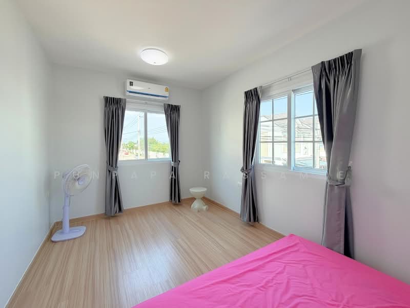 Baan D The Hamilton Kanjanaphisek-Bangyai, Nonthaburi, Sai Noi, Sai Noi, Nonthaburi, 4 Bedrooms, 140 sqm, Townhouse For Sale, by Punpapa Rassamee, 500206228 - DDproperty.com