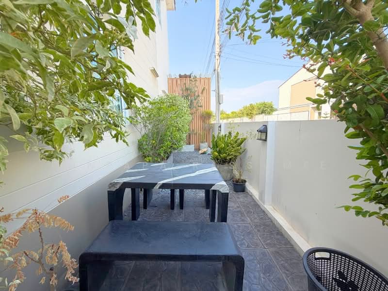 Baan D The Hamilton Kanjanaphisek-Bangyai, Nonthaburi, Sai Noi, Sai Noi, Nonthaburi, 4 Bedrooms, 140 sqm, Townhouse For Sale, by Punpapa Rassamee, 500206228 - DDproperty.com