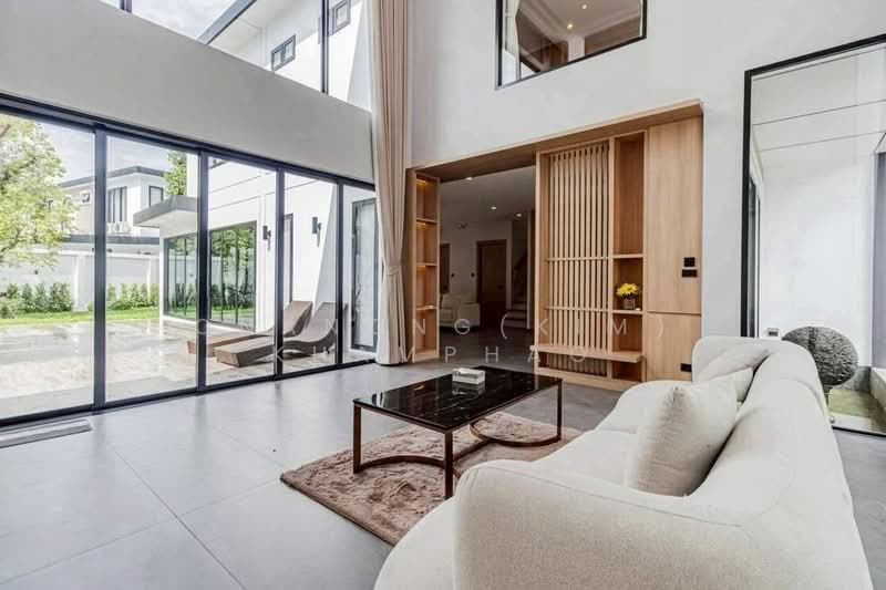 For Sale - 𝗠𝗼𝗱𝗲𝗿𝗻 𝗣𝗼𝗼𝗹 𝗩𝗶𝗹𝗹𝗮 ดีไซน์ทันสมัย แม่เหียะ, Chiang Mai