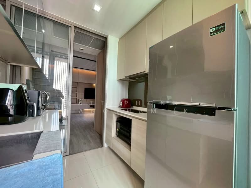The Room BTS Wongwianyai, Bangkok, 44 KrungThonBuri Road, Khlong Ton Sai, Khlong San, Bangkok, 2 Bedrooms, 59 sqm, Condo For Rent, by NATTAPHONG Yodmanotham (K. Book), 500206257 - DDproperty.com
