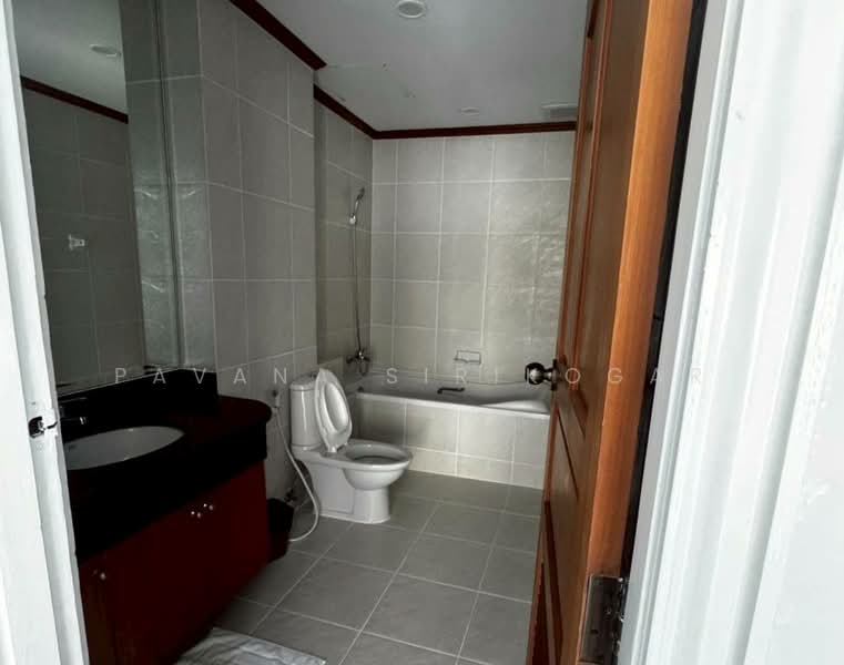 Chaidee Mansion, Bangkok, 75-7 Soi Sukhumvit 11, Khlongtoei Nua, Watthana, Bangkok, 3 Bedrooms, 300 sqm, Apartment For Rent, by Pavana Sirikogar, 500206274 - DDproperty.com