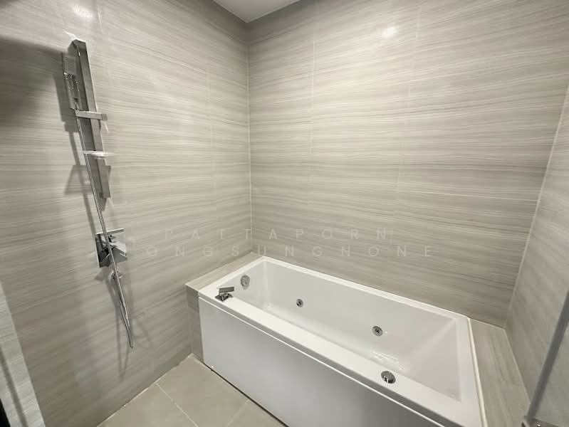 Park Origin Thonglor, Bangkok, Soi Thonglor 10, Sukhumvit Road, Khlong Tan Nua, Watthana, Bangkok, 2 Bedrooms, 41 sqm, Condo For Rent, by Pattaporn Yongsungnone, 500206327 - DDproperty.com