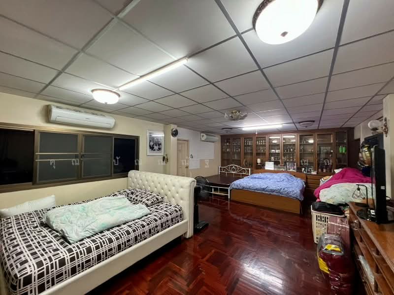 อาคารพาณิชย์ 72 ตารางวา โฮมออฟฟิศพร้อมโกดัง จรัญสนิทวงศ์ 35, Bangkok, จรัญสนิทวงศ์, Bang Khun Sri, Bangkok Noi, Bangkok, , 900 sqm, Shophouse For Sale, by คุณ ปัณณณัฐ ( ปัณณ์ ), 500206347 - DDproperty.com