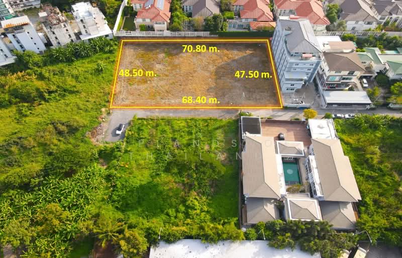 For Sale - ขาย ที่ดิน เลียบด่วนเอกมัย-รามอินทรา (ใกล้ทางด่วน) เนื้อที่ 2 ไร่ เหมาะสร้าง บ้าน และสำนักงาน, Bangkok