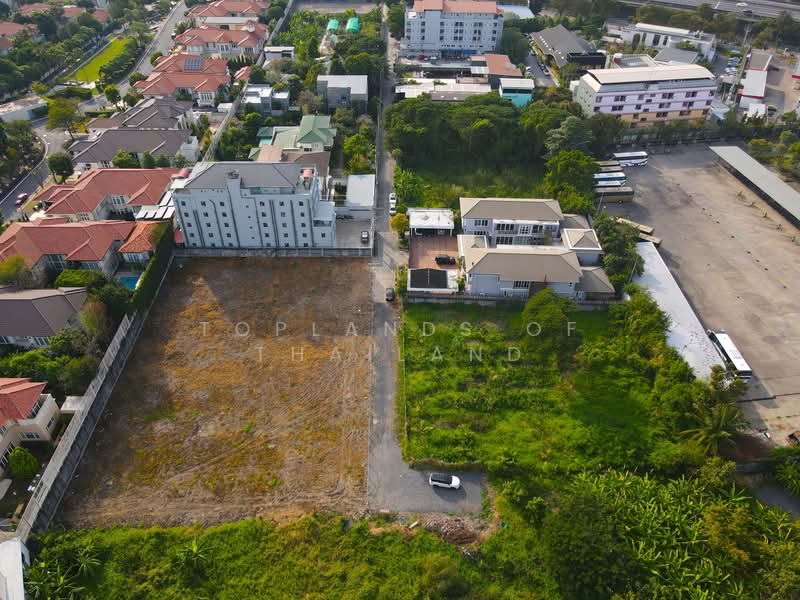 For Sale - ขาย ที่ดิน เลียบด่วนเอกมัย-รามอินทรา (ใกล้ทางด่วน) เนื้อที่ 2 ไร่ เหมาะสร้าง บ้าน และสำนักงาน, Bangkok