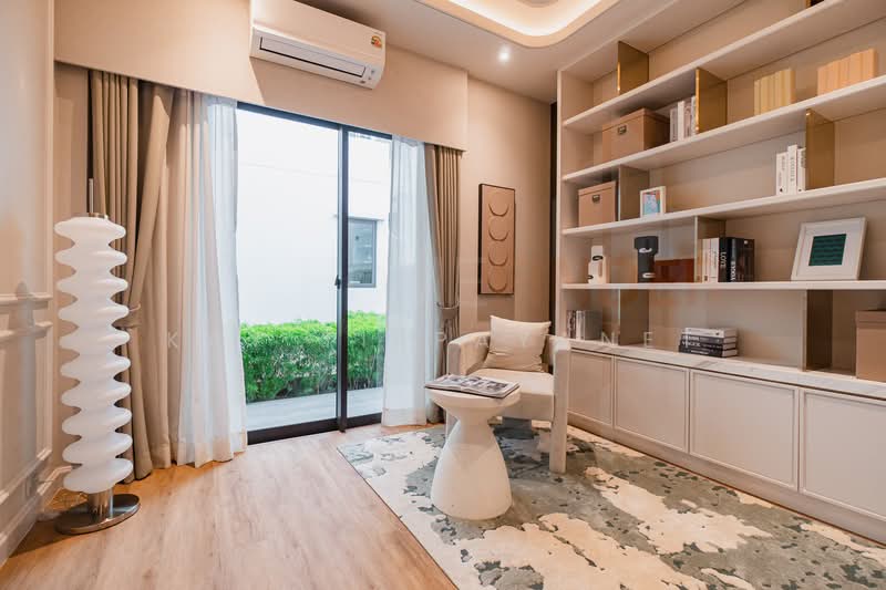 AVIAN Srinakarin-Krungthepkreetha, Bangkok, Srinagarindra - Rom Klao Rd, Saphan Sung, Saphan Sung, Bangkok, 4 Bedrooms, 229 sqm, Townhouse For Sale, by Kay Tippayanet, 500206380 - DDproperty.com
