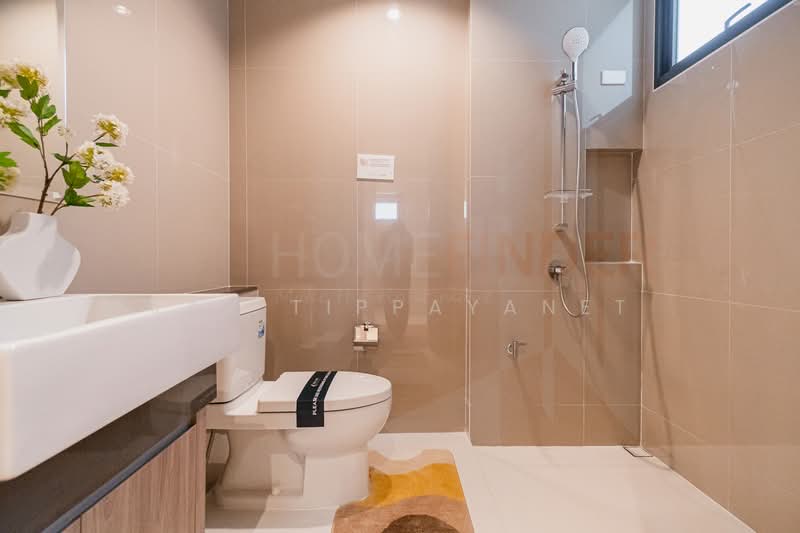 AVIAN Srinakarin-Krungthepkreetha, Bangkok, Srinagarindra - Rom Klao Rd, Saphan Sung, Saphan Sung, Bangkok, 4 Bedrooms, 229 sqm, Townhouse For Sale, by Kay Tippayanet, 500206380 - DDproperty.com