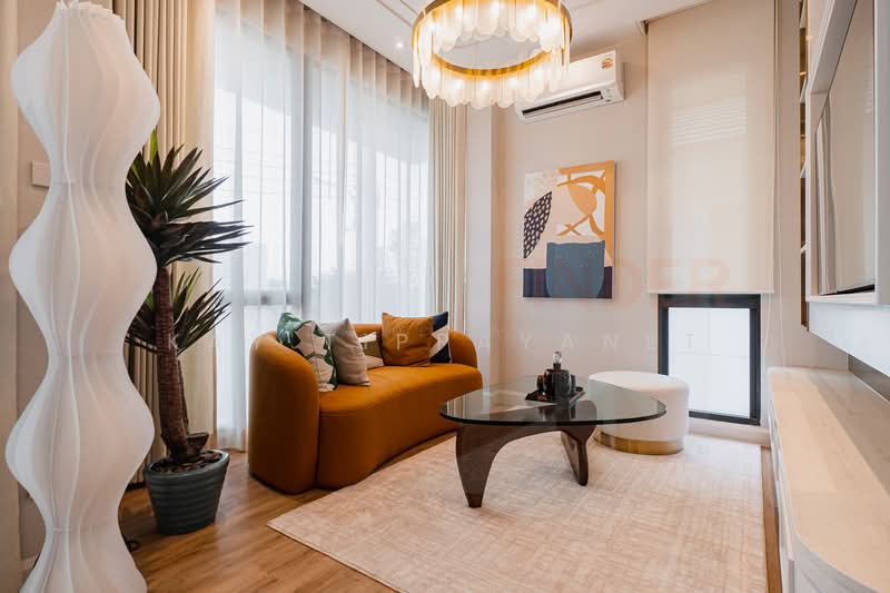 AVIAN Srinakarin-Krungthepkreetha, Bangkok, Srinagarindra - Rom Klao Rd, Saphan Sung, Saphan Sung, Bangkok, 4 Bedrooms, 229 sqm, Townhouse For Sale, by Kay Tippayanet, 500206380 - DDproperty.com
