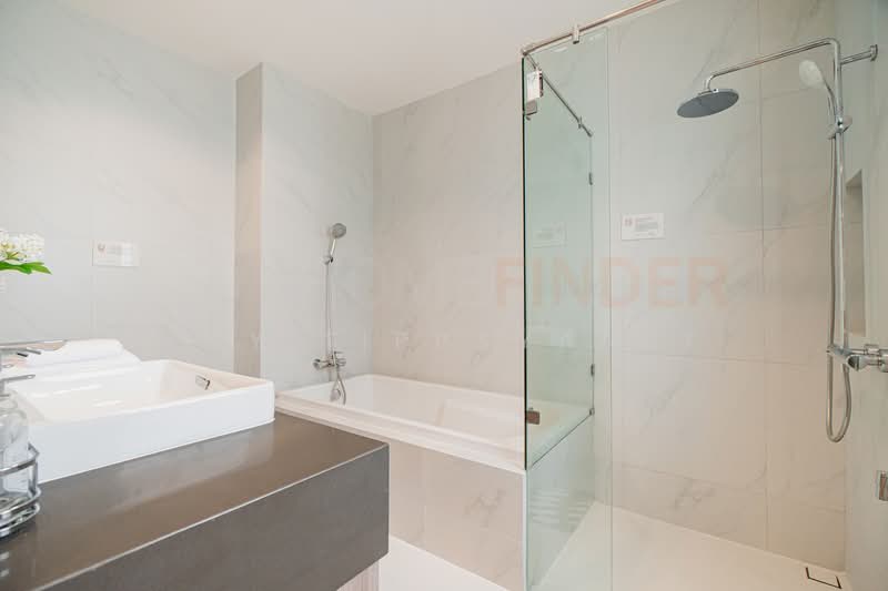 AVIAN Srinakarin-Krungthepkreetha, Bangkok, Srinagarindra - Rom Klao Rd, Saphan Sung, Saphan Sung, Bangkok, 4 Bedrooms, 229 sqm, Townhouse For Sale, by Kay Tippayanet, 500206380 - DDproperty.com