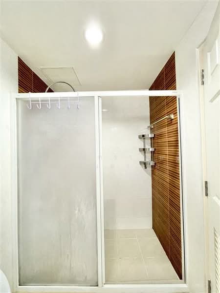 The Green Ninth condominium, Bangkok, Jaturathit, Bang Kapi, Huai Khwang, Bangkok, 1 Bedroom, 33 sqm, Condo For Sale, by คุณ ภัทรานิษฐ์ วัฒนาจินดาวงศ์ (ไวท์), 500206390 - DDproperty.com