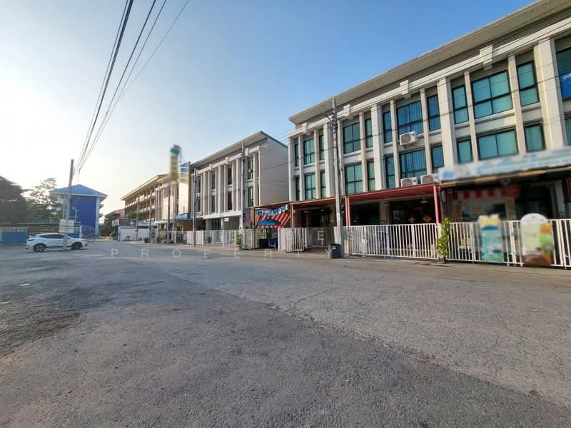 หมู่บ้านเบญญารัตน์ วิลล์ สุขุมวิท-บางปู 83, Samut Prakan, Bang Pu Mai, Muang Samut Prakarn, Samut Prakan, , 124 sqm, Shophouse For Sale, by The Best Property  โจ, 500206391 - DDproperty.com