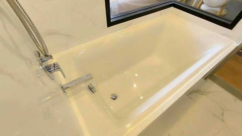 Cloud Thonglor-Phetchaburi, Bangkok, 1986 New Petchaburi Road, Bang Kapi, Huai Khwang, Bangkok, 1 Bedroom, 32 sqm, Condo For Rent, by ERA Holding (Thailand) Co., Ltd., 500206394 - DDproperty.com