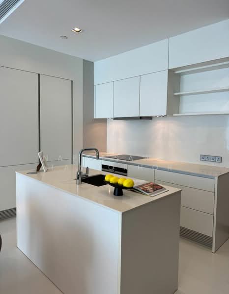 Q1 Sukhumvit, Bangkok, 1 Sukhumvit Road, Khlong Toei, Khlong Toei, Bangkok, 2 Bedrooms, 108 sqm, Condo For Rent, by Napatsawan Tamjorhor, 500206411 - DDproperty.com