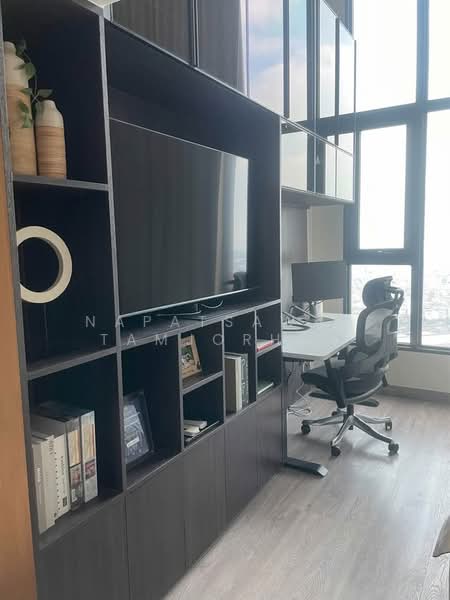 Park Origin Chula-Samyan, Bangkok, Rama 4 Road, Maha Phrutharam, Bang Rak, Bangkok, 3 Bedrooms, 180 sqm, Condo For Rent, by Napatsawan Tamjorhor, 500206418 - DDproperty.com