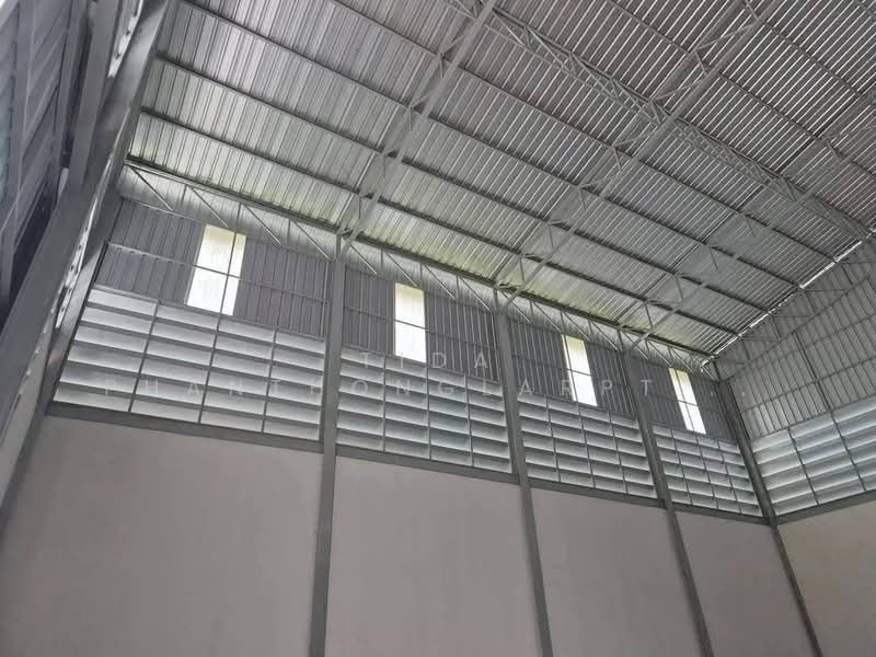 For Rent - Warehouse for rent, Ladkrabang 14/1, load capacity 3-5 tons, near Suvarnabhumi Airport and the motor, Bangkok