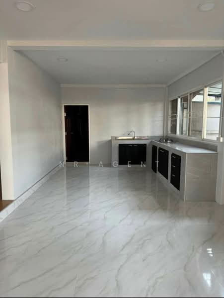 ให้เช่า - บ้านเดี่ยว 2 ชั้น ซอยติวานนท์ 22, นนทบุรี