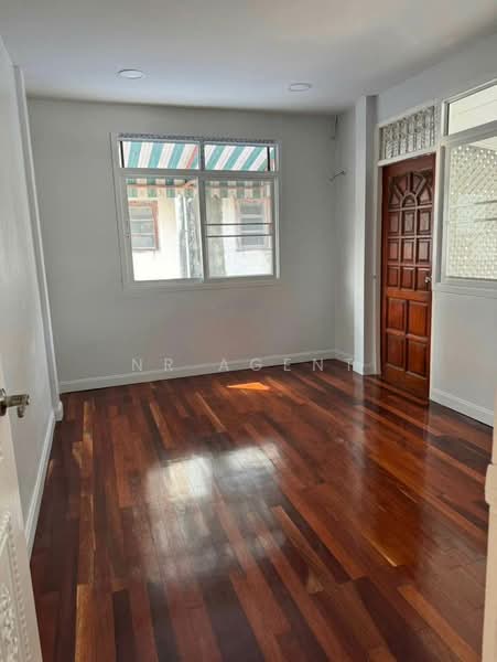 ให้เช่า - บ้านเดี่ยว 2 ชั้น ซอยติวานนท์ 22, นนทบุรี