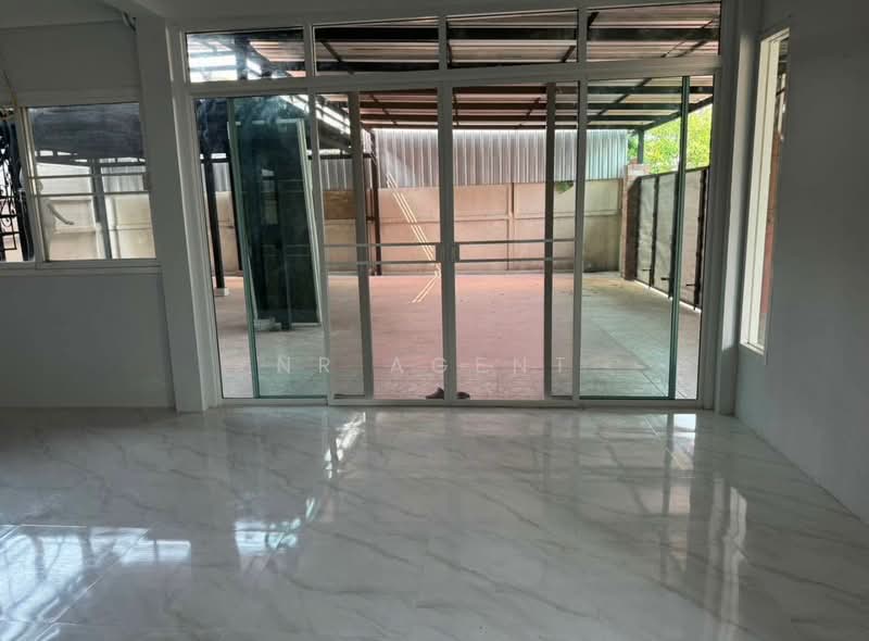 ให้เช่า - บ้านเดี่ยว 2 ชั้น ซอยติวานนท์ 22, นนทบุรี