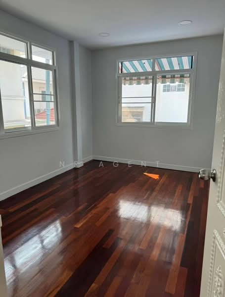 2-story House Soi Tiwanon 22, Nonthaburi, Bang Kra So, Muang Nonthaburi, Nonthaburi, 4 Bedrooms, 200 sqm, Single Detached House For Rent, by NR AGENT, 500206438 - DDproperty.com