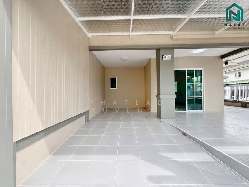 บ้านหลังมุมรีโนเวท พฤกษาB รังสิต คลองสาม พร้อมเข้าอยู่, Pathum Thani, Khlong Sam, Khlong Luang, Pathum Thani, 1 Bedroom, 102 sqm, Townhouse For Sale, by Laphatlada Amornruvengvanit, 500206512 - DDproperty.com