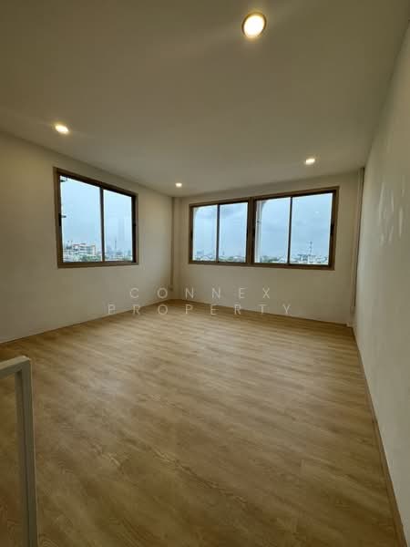 อาคารพาณิชย์ 3 ชั้น นวมินทร์ 52 รีโนเวทใหม่ 208 ตร.ม., กรุงเทพ, นวมินทร์, คลองกุ่ม, บึงกุ่ม, กรุงเทพ, 208 ตร.ม., ตึกแถว-อาคารพาณิชย์ ขาย, โดย Connex Property, 500206526 - DDproperty.com