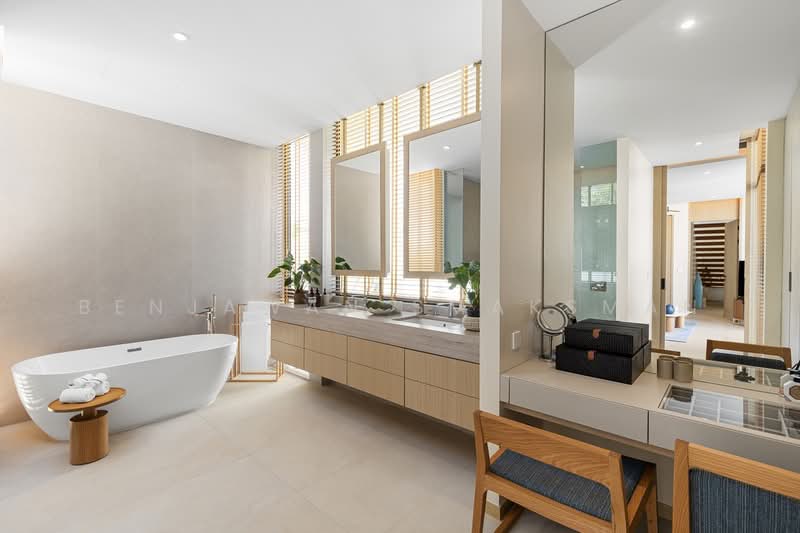 QAV Residence, Phuket, Soi Mittraphap, Choeng Thale, Thalang, Phuket, 4 Bedrooms, 443 sqm, Villa For Sale, by Benjawan Smaksman, 500206536 - DDproperty.com