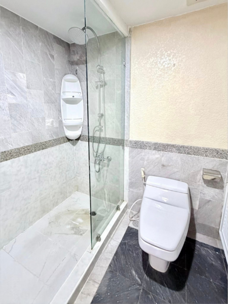 Las Colinas, Bangkok, Sukhumvit 21 Road, Khlongtoei Nua, Watthana, Bangkok, 2 Bedrooms, 100 sqm, Condo For Rent, by Juthabhorn Uppachit (Amy), 500206558 - DDproperty.com