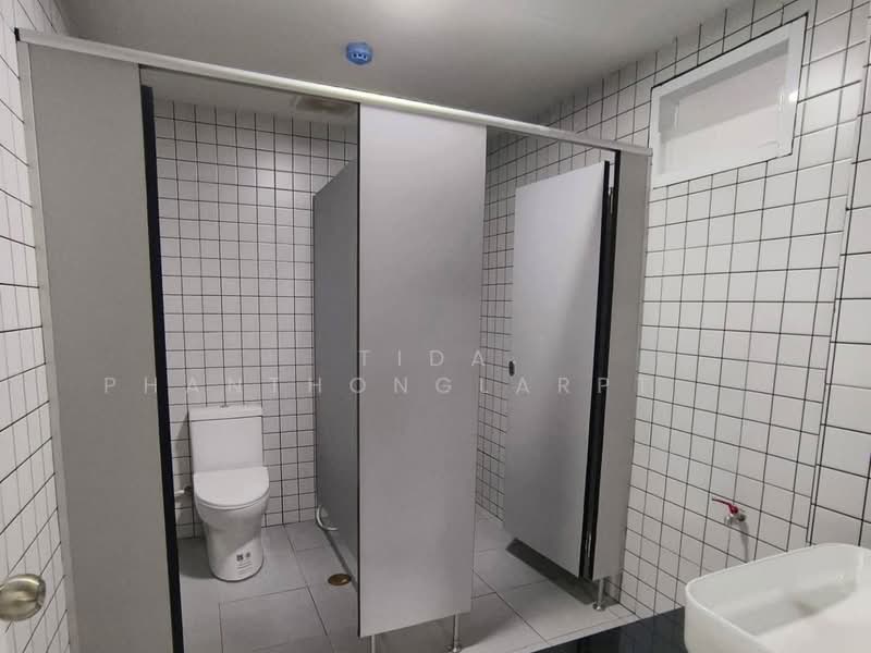 ให้เช่า โกดัง โรงงาน พร้อม สำนักงาน แหลมฉบัง ใกล้นิคมสหพัฒน์ ใกล้ ท่าเรือแหลมฉบัง, ชลบุรี, ทุ่งสุขลา, ศรีราชา, ชลบุรี, 600 ตร.ม., โกดัง-โรงงาน ให้เช่า, โดย Tida phanthonglarptawee, 500206559 - DDproperty.com