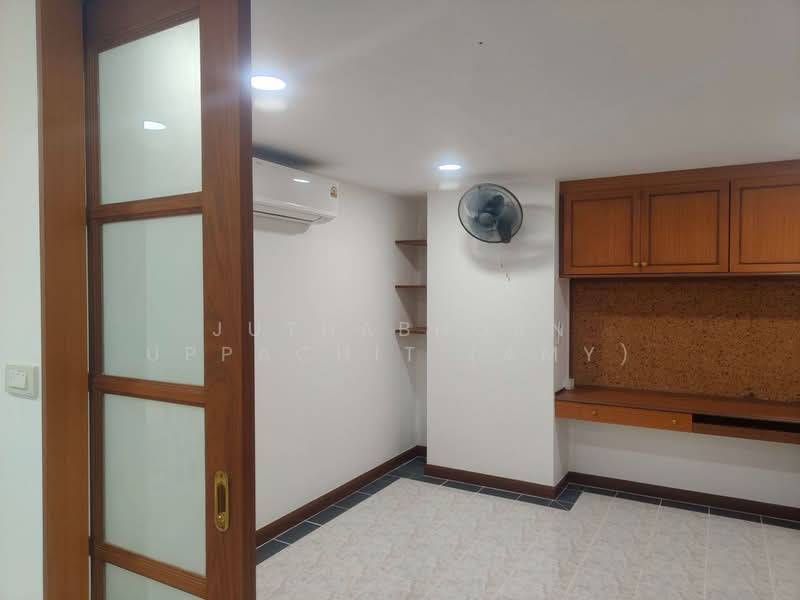 The Roof Garden Onnut, Bangkok, 697 Soi Sukhumvit 50, Phra Kanong, Khlong Toei, Bangkok, 2 Bedrooms, 70 sqm, Condo For Rent, by Juthabhorn Uppachit (Amy), 500206563 - DDproperty.com