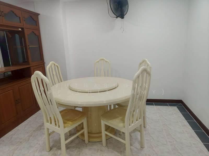 The Roof Garden Onnut, Bangkok, 697 Soi Sukhumvit 50, Phra Kanong, Khlong Toei, Bangkok, 2 Bedrooms, 70 sqm, Condo For Rent, by Juthabhorn Uppachit (Amy), 500206563 - DDproperty.com