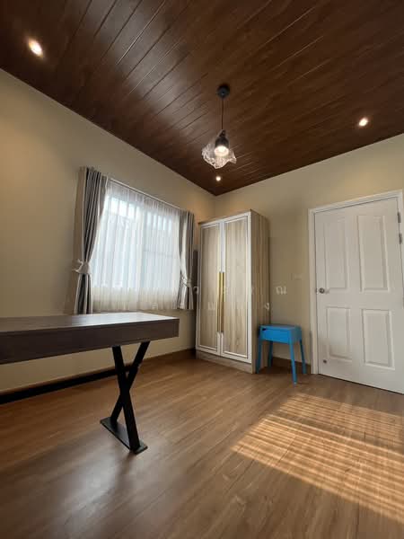 Passorn Prestiege Luxe Pattanakarn, Bangkok, Phatthanakan Road, Suan Luang, Suan Luang, Bangkok, 3 Bedrooms, 146 sqm, Single Detached House For Rent, by Kanokwan Klakhaeng, 500206565 - DDproperty.com