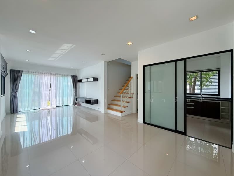 สถาพร รังสิต, Pathum Thani, รังสิต, Bang Yitho, Thanyaburi, Pathum Thani, 3 Bedrooms, 158 sqm, Single Detached House For Sale, by คุณวิญญุดา เหล่าสันน์, 500206568 - DDproperty.com