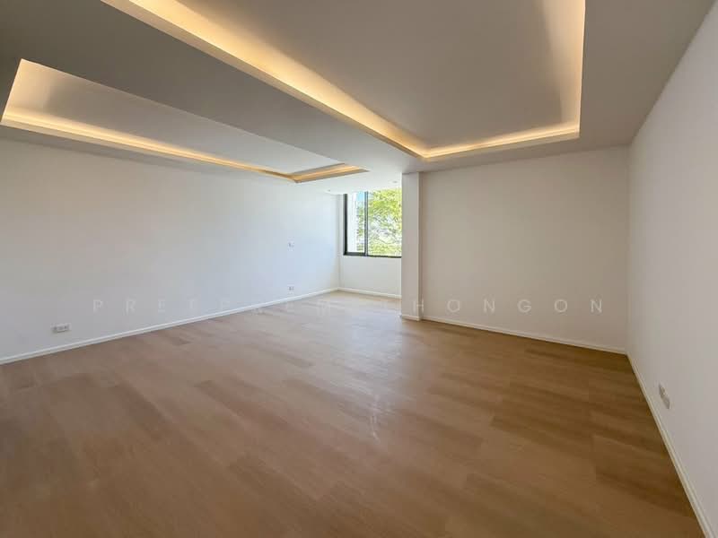 Home Office / ทาวน์โฮม ปรีดี 14 สุขุมวิท 71, Bangkok, Phra Kanong Nua, Watthana, Bangkok, , 536 sqm, Office Space For Sale, by Preeprem Thongon, 500206572 - DDproperty.com