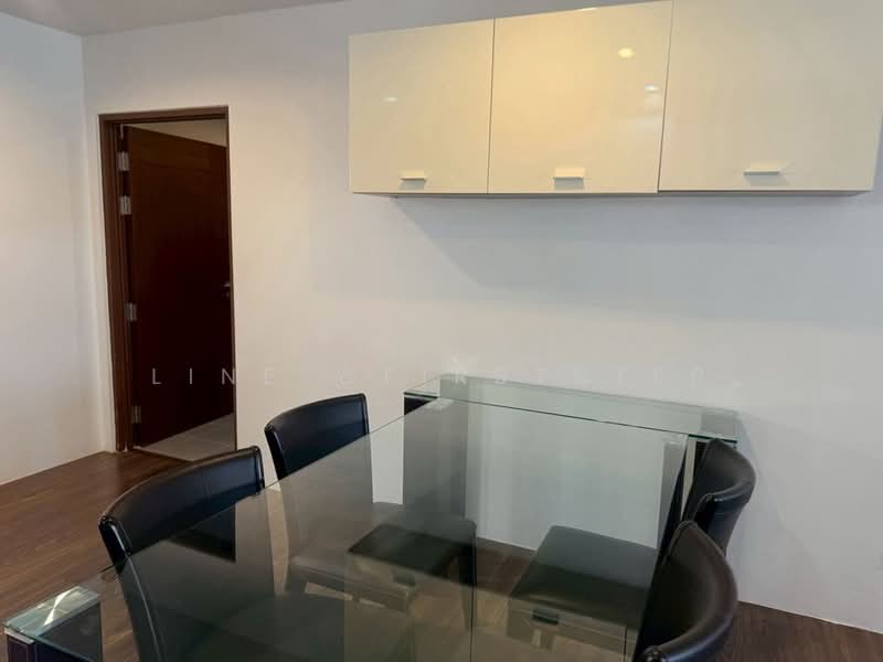 Silom City Resort, Bangkok, 25 Phiphat 2, Silom, Bang Rak, Bangkok, 2 Bedrooms, 90 sqm, Condo For Rent, by LINE @firststep, 500206591 - DDproperty.com