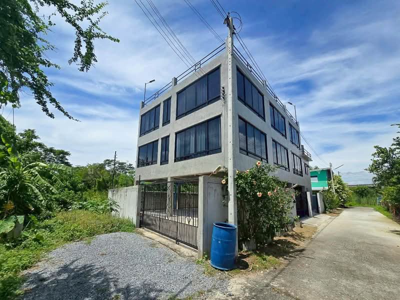 บ้าน รังสิต คลองหลวง, Pathum Thani, เชียงราก, Chiang Rak Yai, Sam Khok, Pathum Thani, 5 Bedrooms, 471 sqm, Single Detached House For Rent, by Somchai Ruechajirakit, 500206600 - DDproperty.com