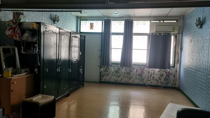 For Sale - Corner Commercial Building for Sale Si Phraya, Bang Rak, Bangkok