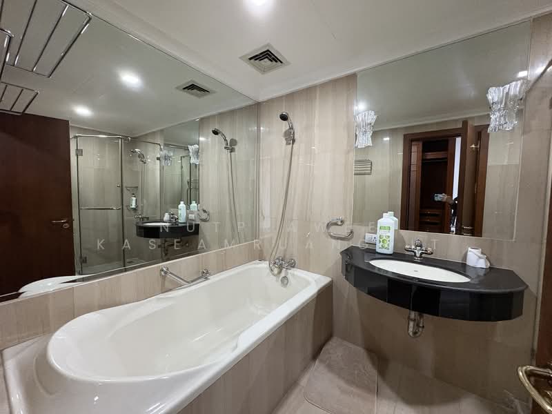 All Seasons Mansion, Bangkok, Soi Ruamrudee, Wireless Road, Lumphini, Pathum Wan, Bangkok, 2 Bedrooms, 137 sqm, Condo For Sale, by Nutprawee Kaseamruangkit, 500206606 - DDproperty.com