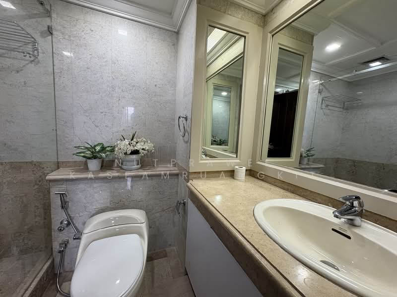 All Seasons Mansion, Bangkok, Soi Ruamrudee, Wireless Road, Lumphini, Pathum Wan, Bangkok, 2 Bedrooms, 137 sqm, Condo For Sale, by Nutprawee Kaseamruangkit, 500206606 - DDproperty.com