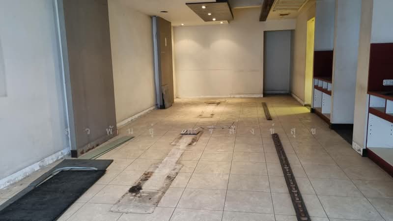 4-Storey Shophouse 2 Units for sale on Thaniya Road Prime Silom, Sala Daeng Location, กรุงเทพ, สี่พระยา, บางรัก, กรุงเทพ, 384 ตร.ม., ตึกแถว-อาคารพาณิชย์ ขาย, โดย สุวพันธุ์ ศรีสังข์สุข, 500206607 - DDproperty.com